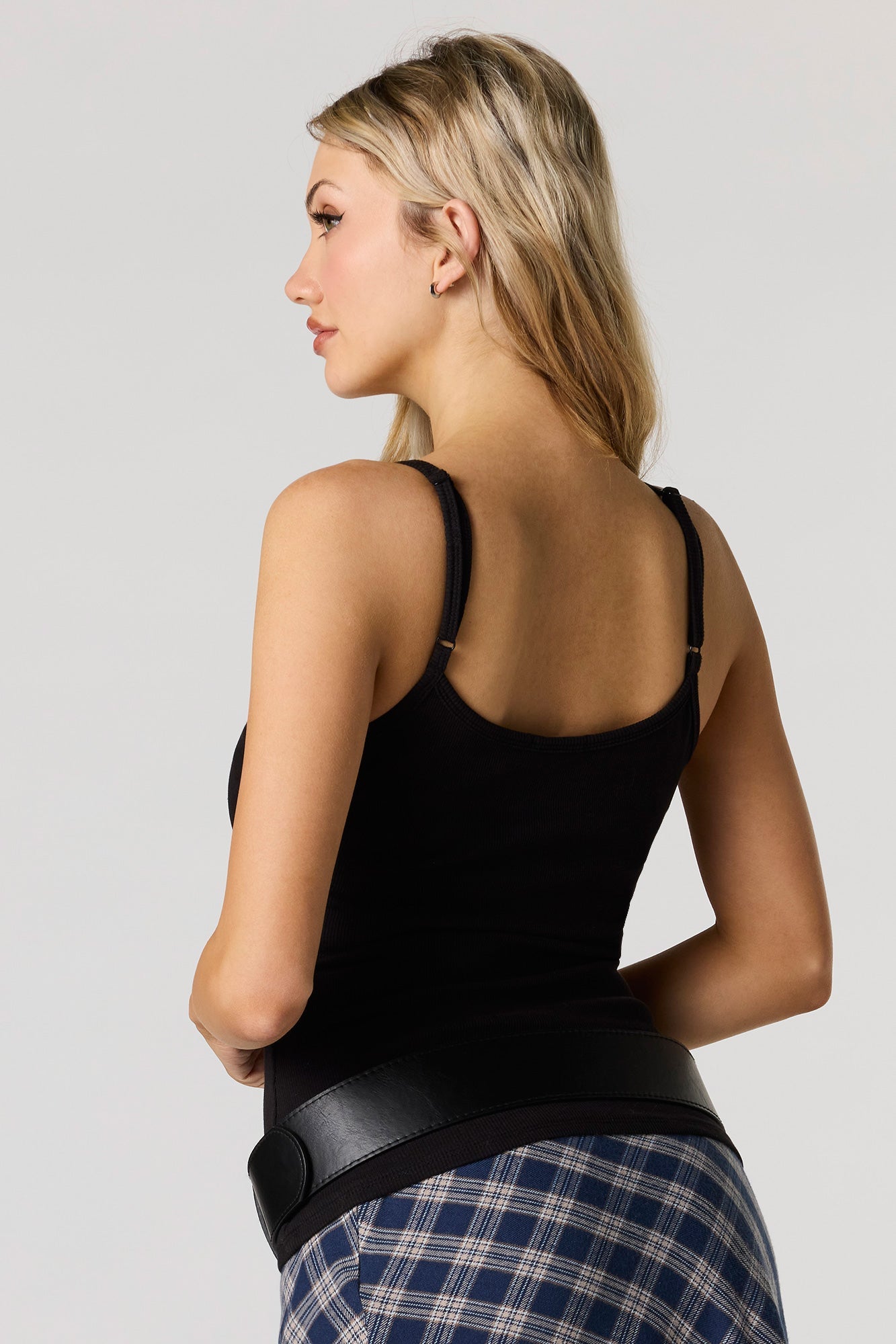 Braless Ribbed Scoop Neck Tank