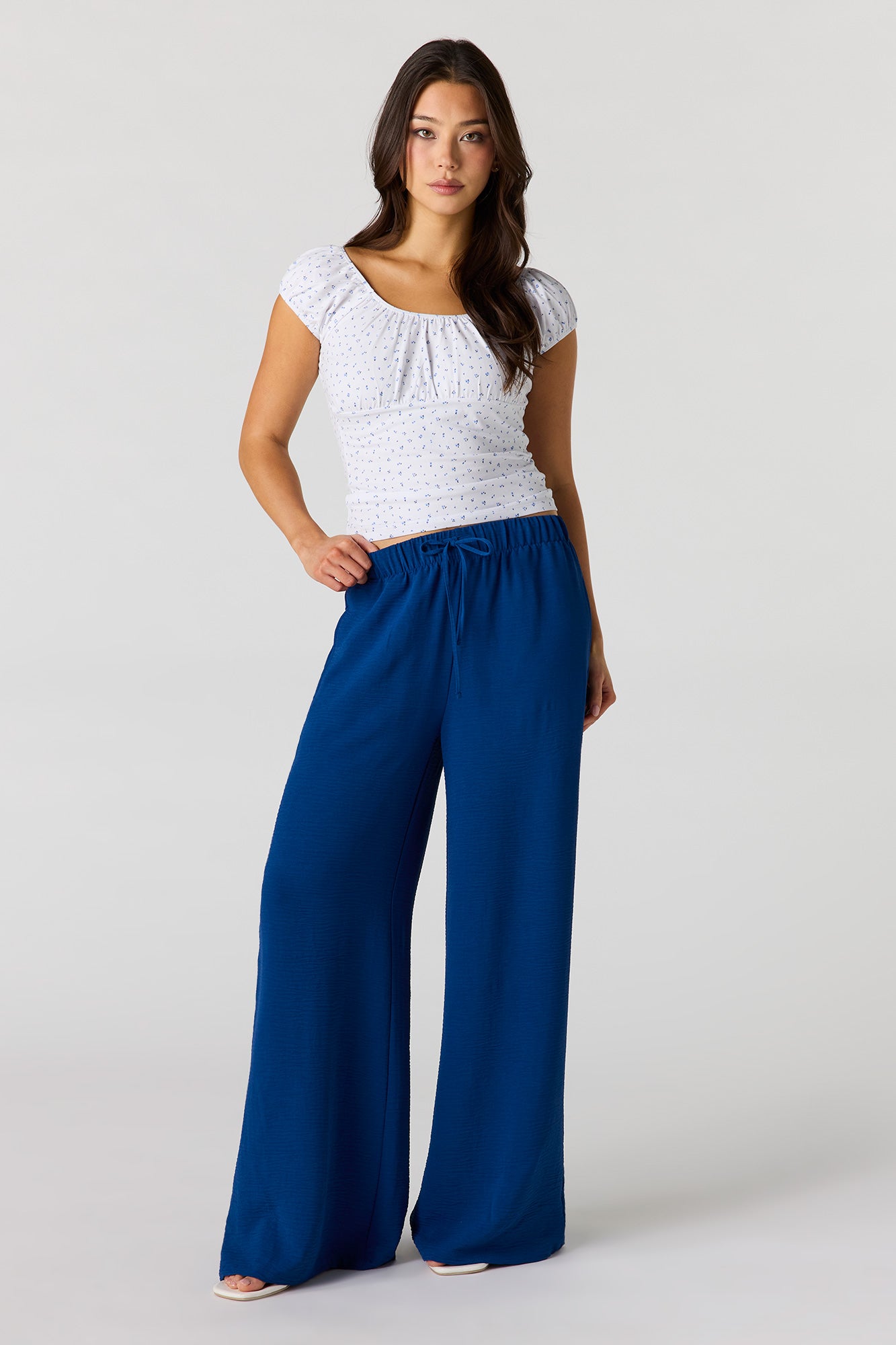 Scoop Neck Short Sleeve Top