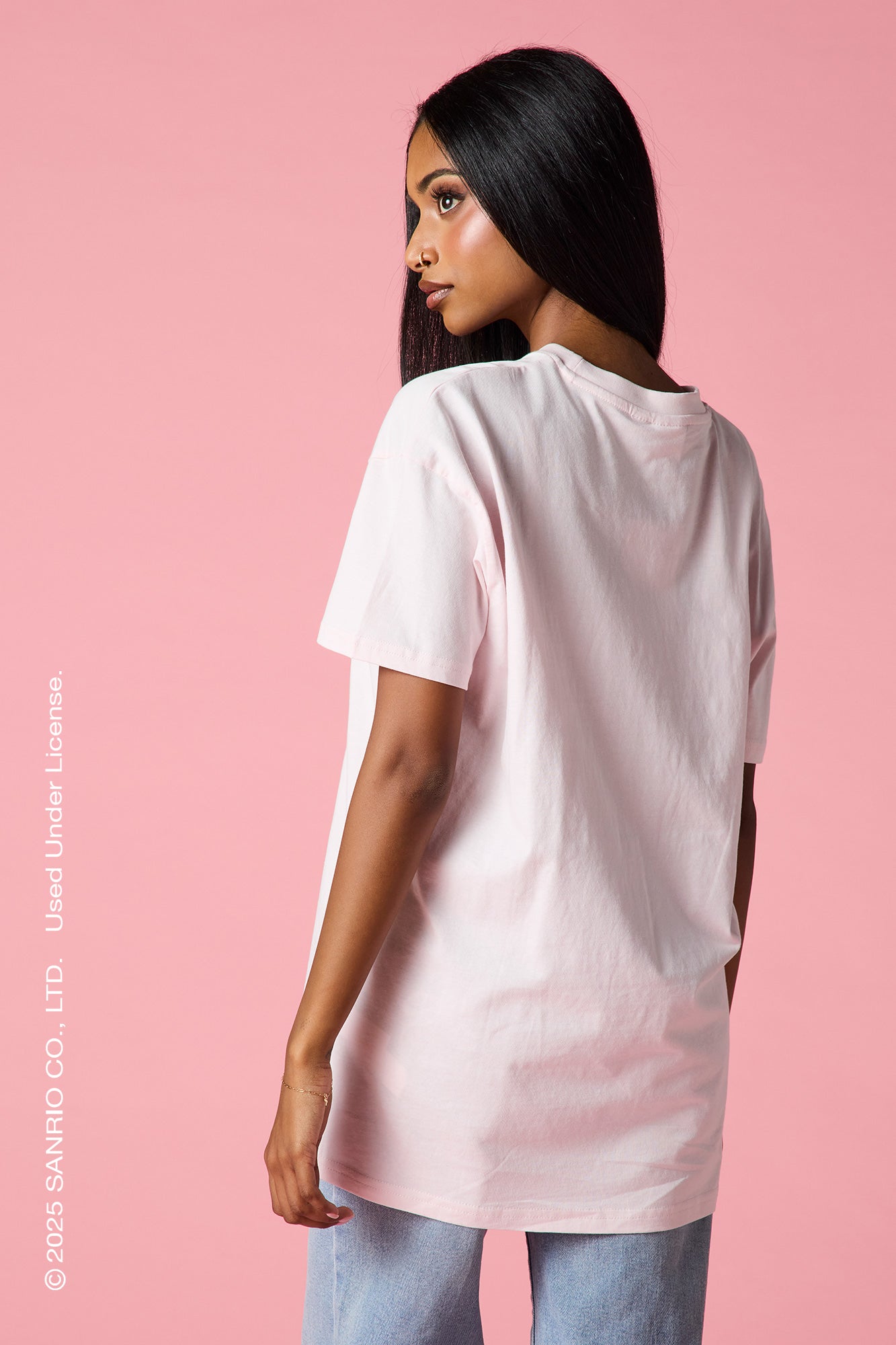 Hello Kitty® Embroidered Oversized T-Shirt
