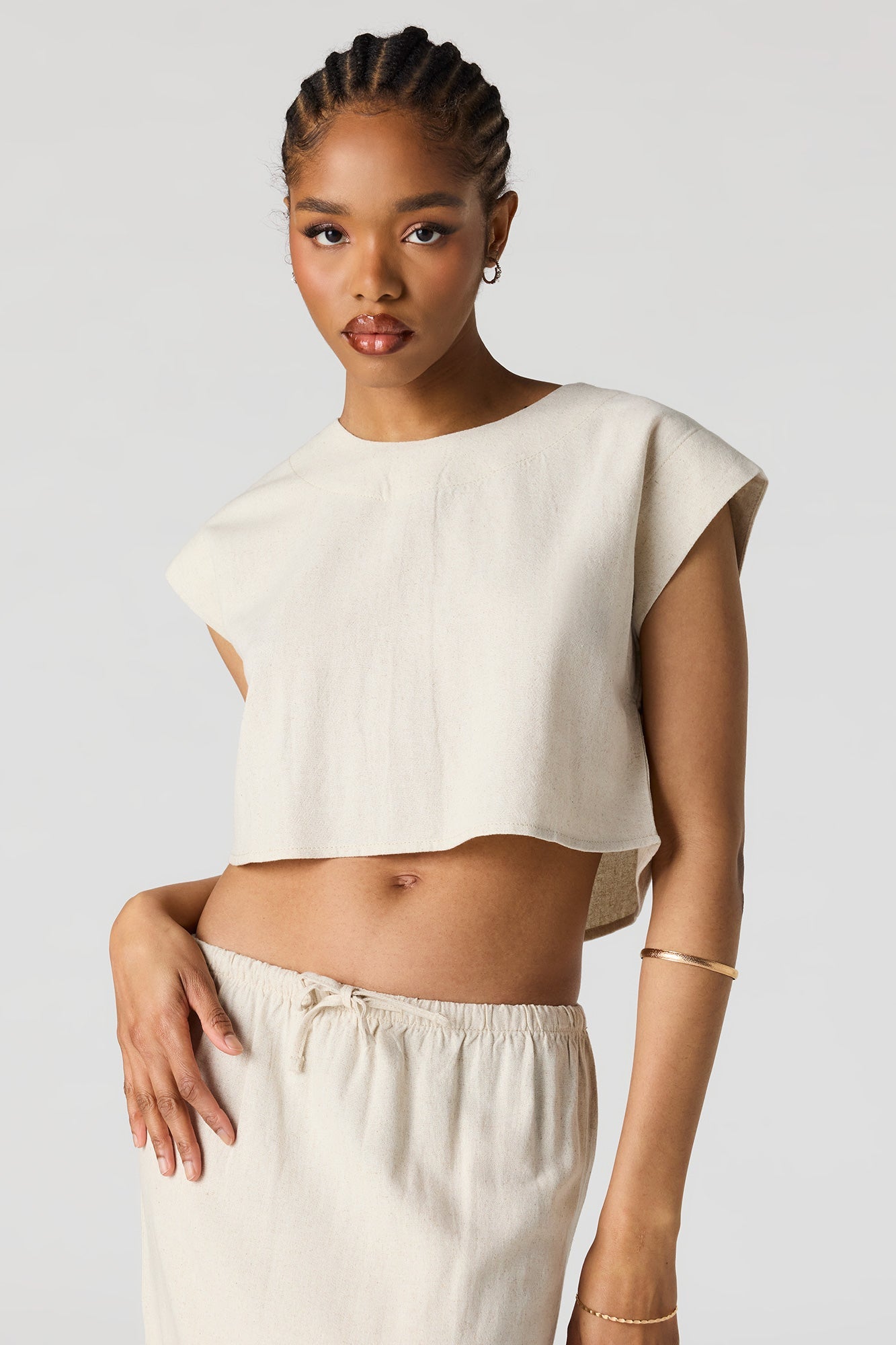 Linen-Blend Cropped Button-Up Back Top
