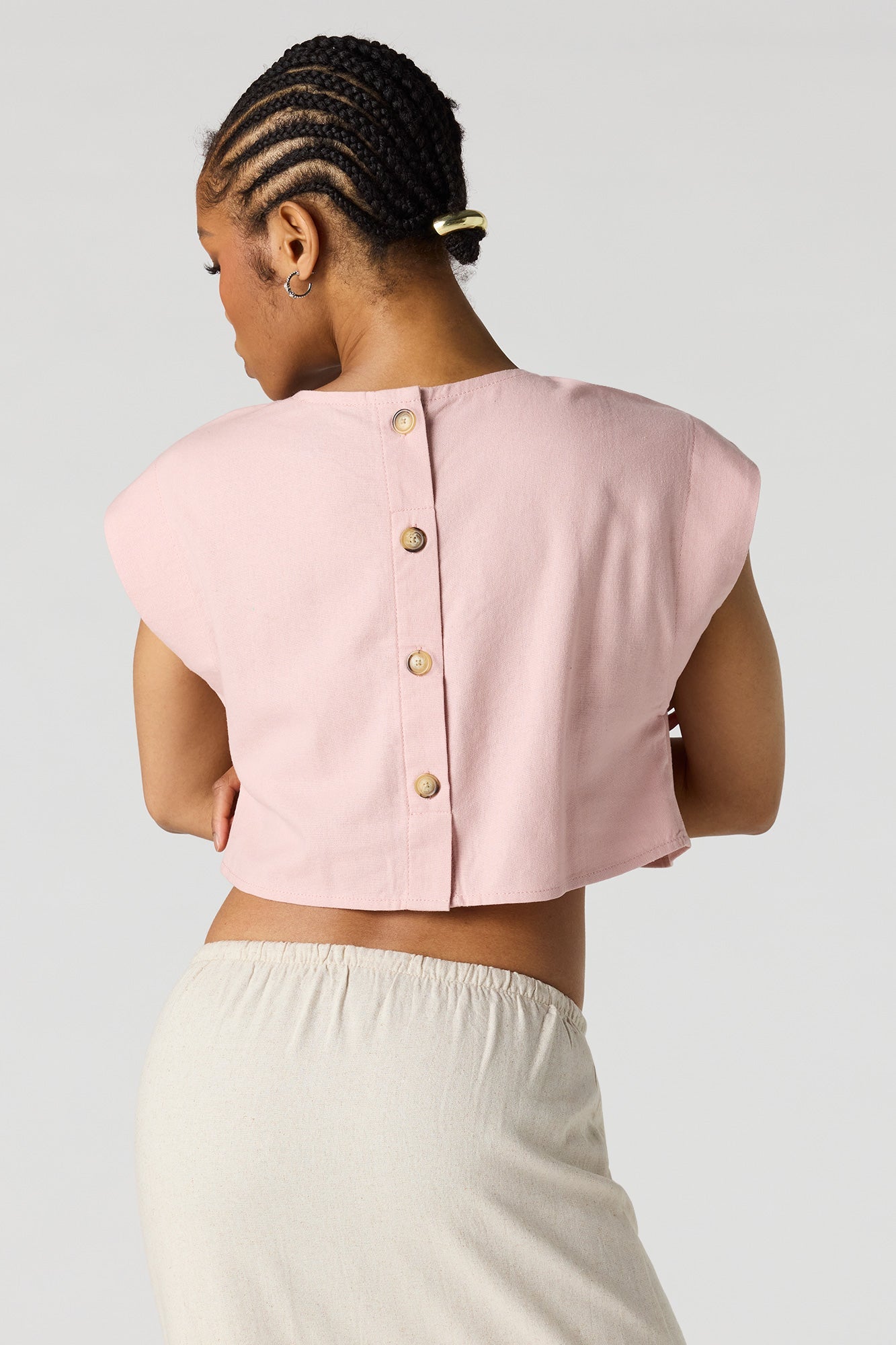 Linen-Blend Cropped Button-Up Back Top