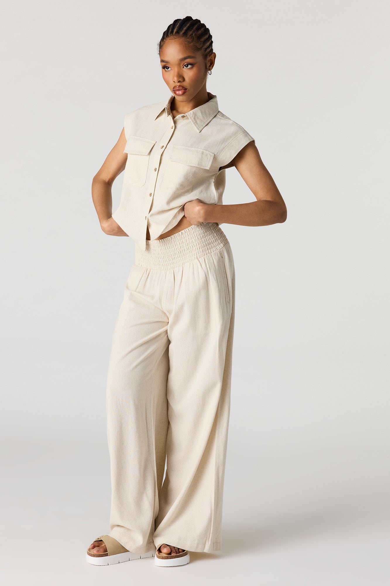Linen-Blend Button-Up Collared Top