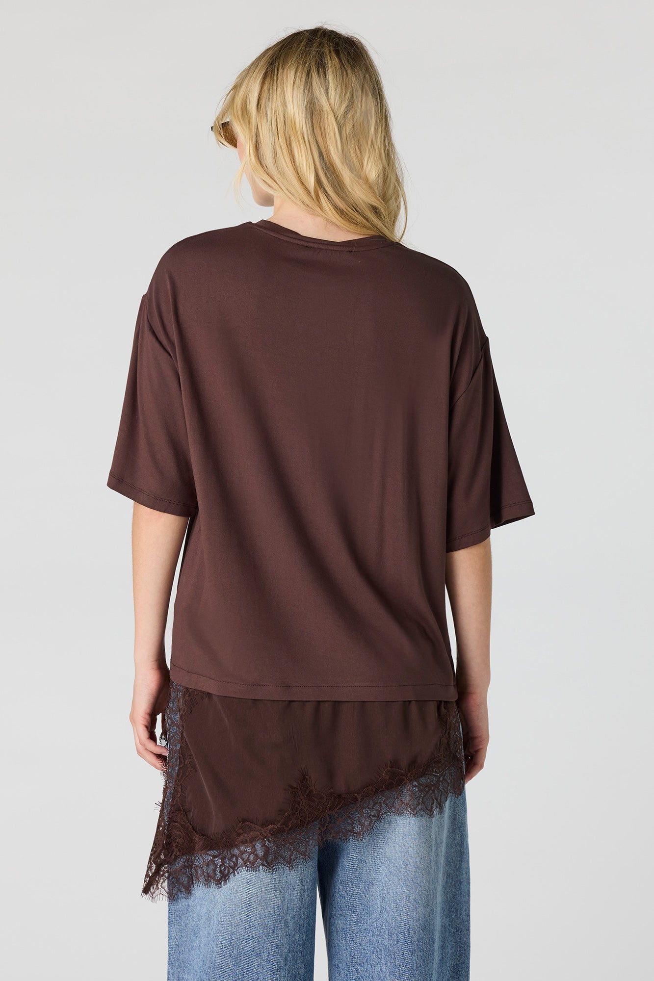 Asymmetrical Lace Hem T-Shirt