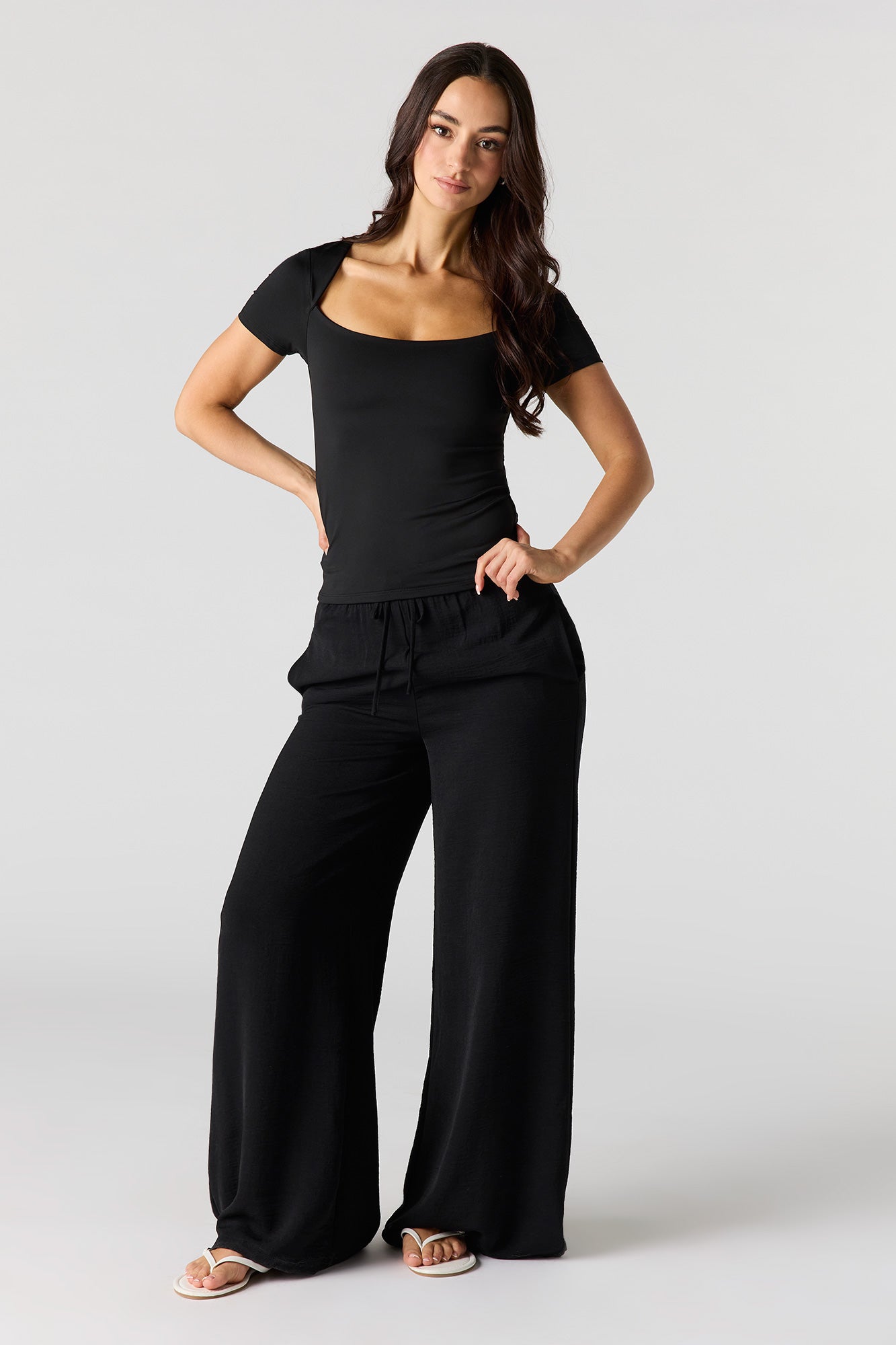 Contour Scoop Neck T-Shirt