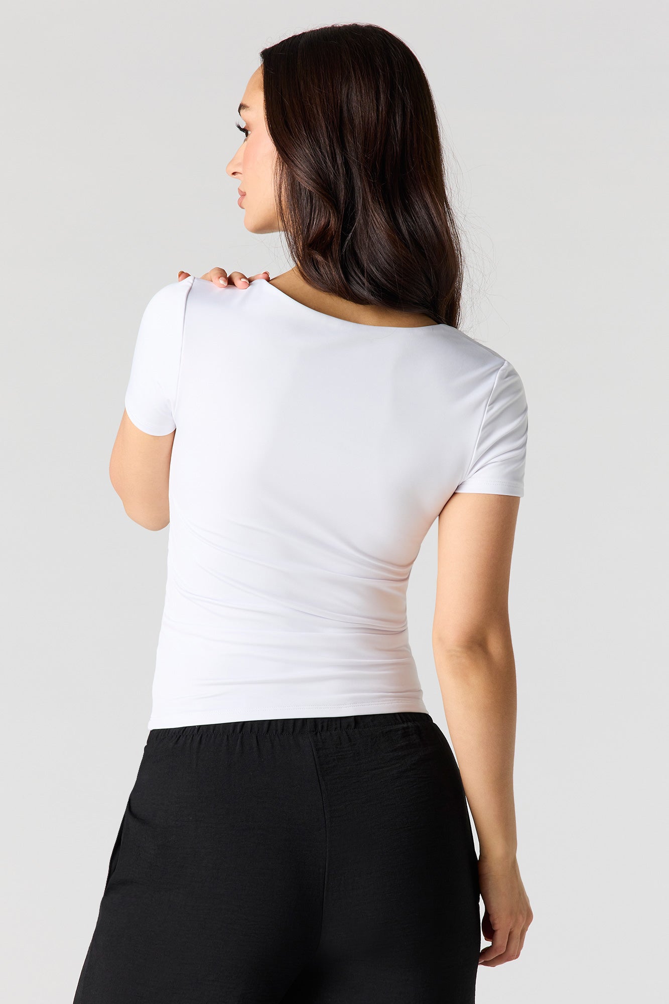 Contour Scoop Neck T-Shirt