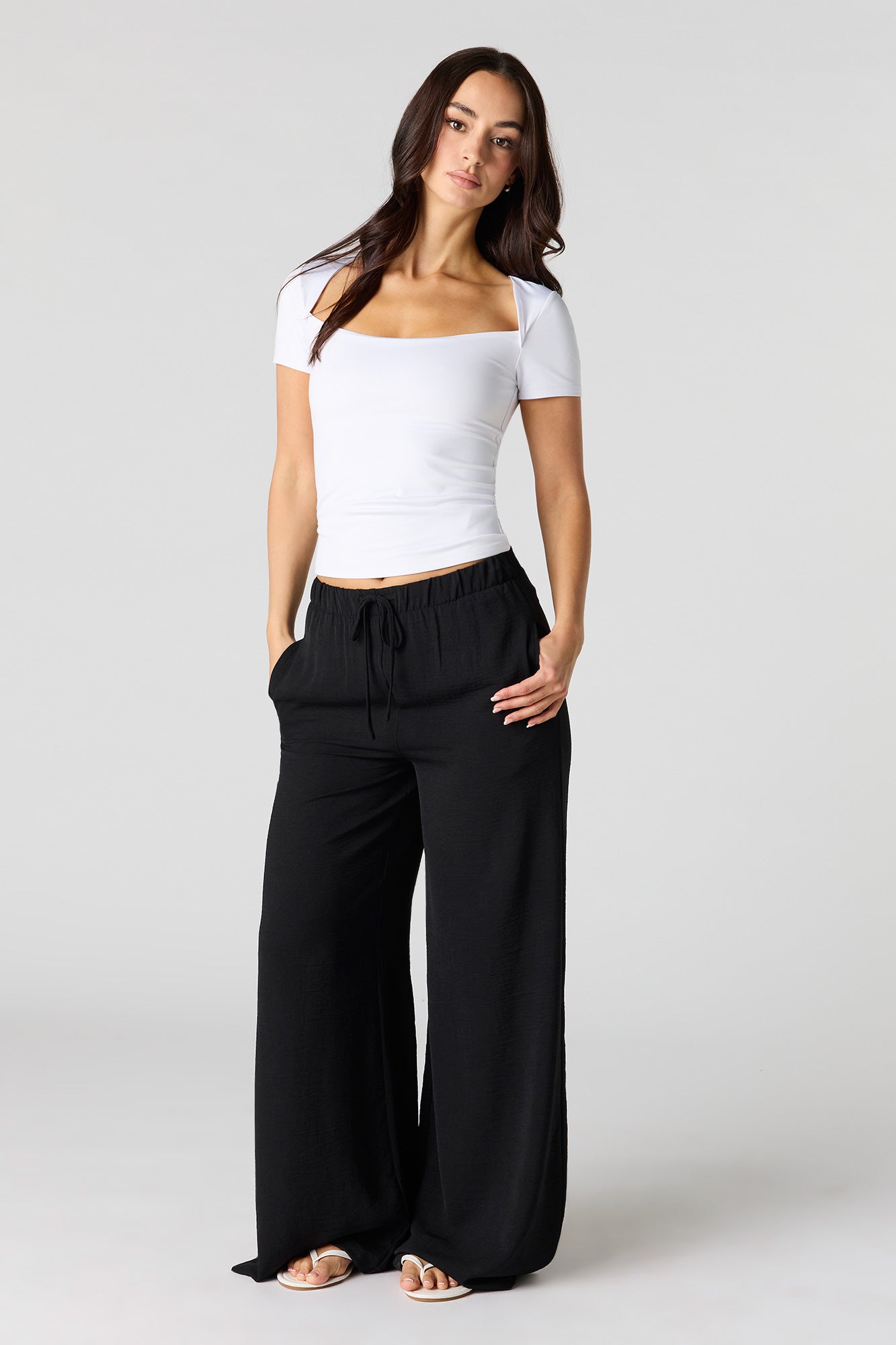 Contour Scoop Neck T-Shirt