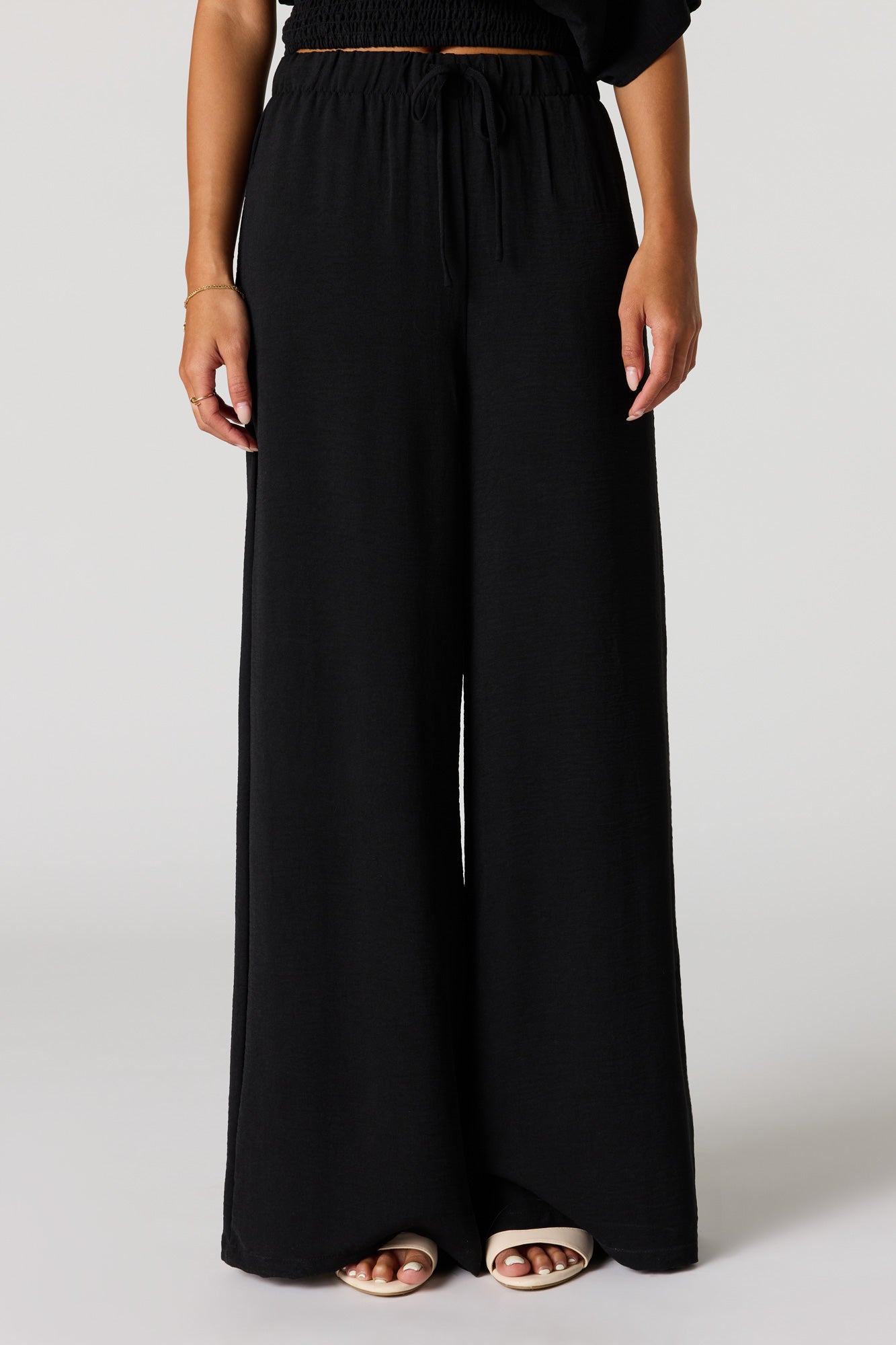Wide Leg Drawstring Pant