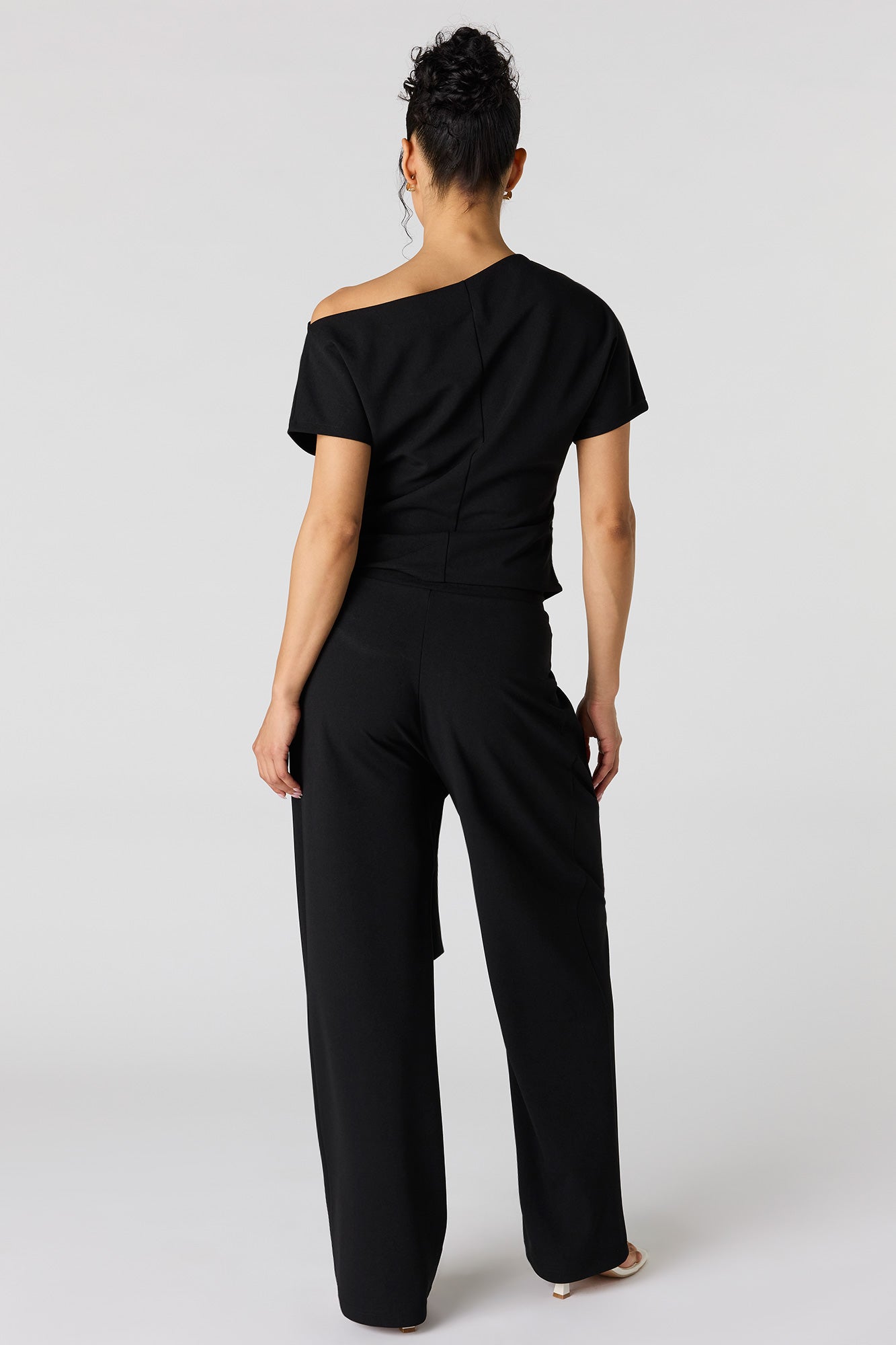 Belted Pleated Wide Leg Pant