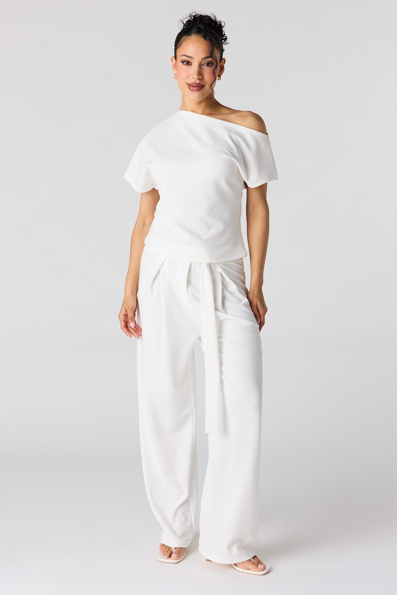 Belted Pleated Wide Leg Pant