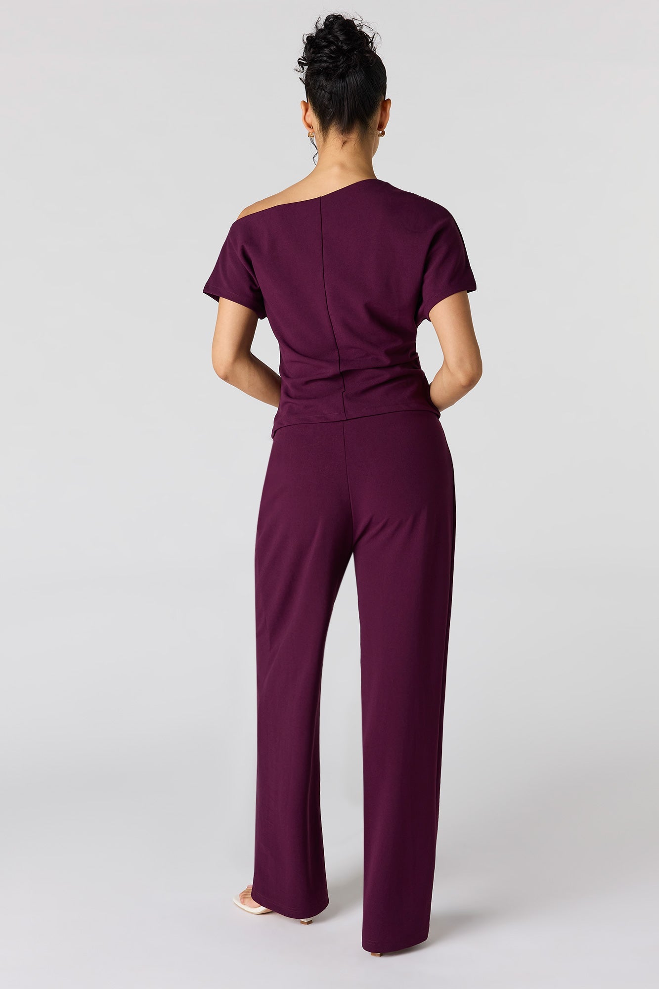 Belted Pleated Wide Leg Pant