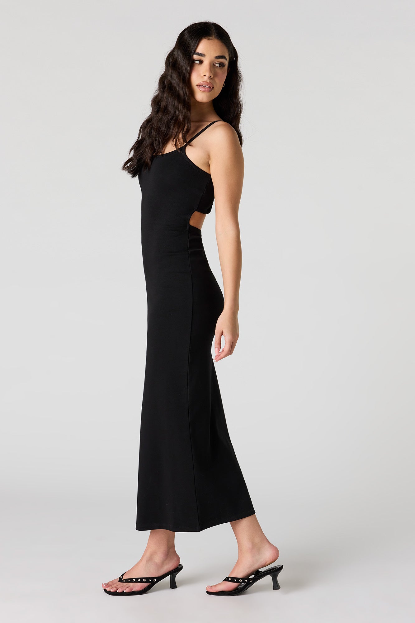 Scoop Neck Back Cutout Maxi Dress
