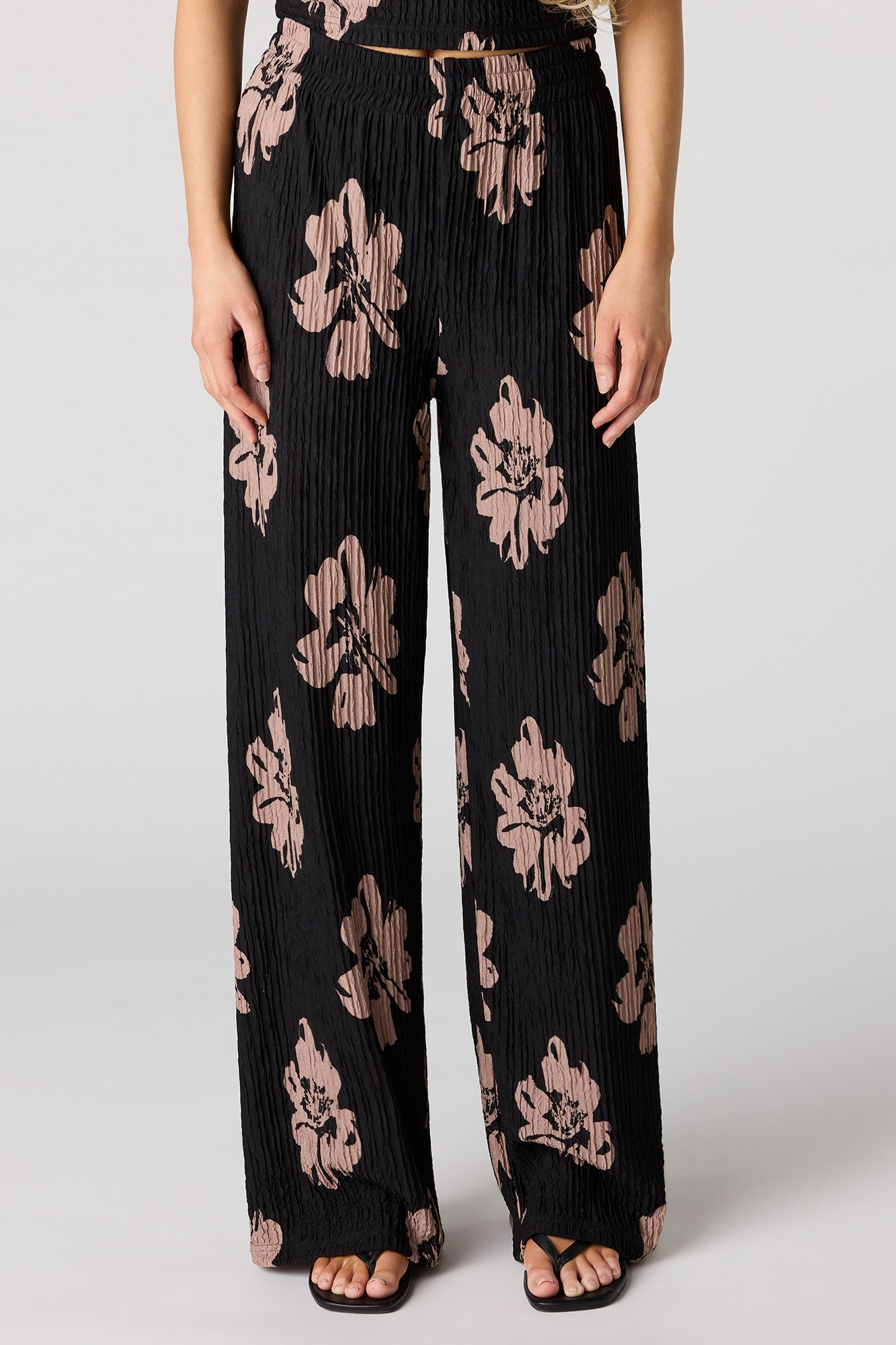 Textured Wide Leg Pant