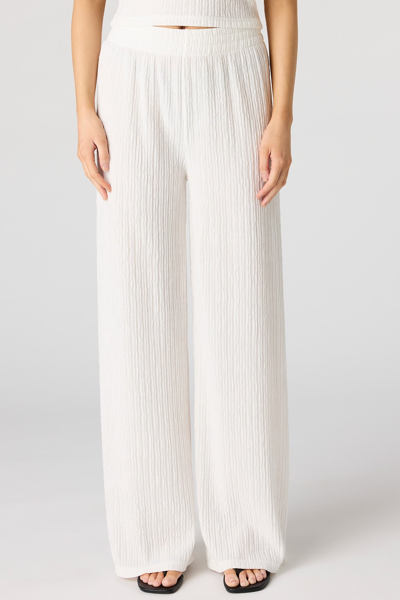 Textured Wide Leg Pant
