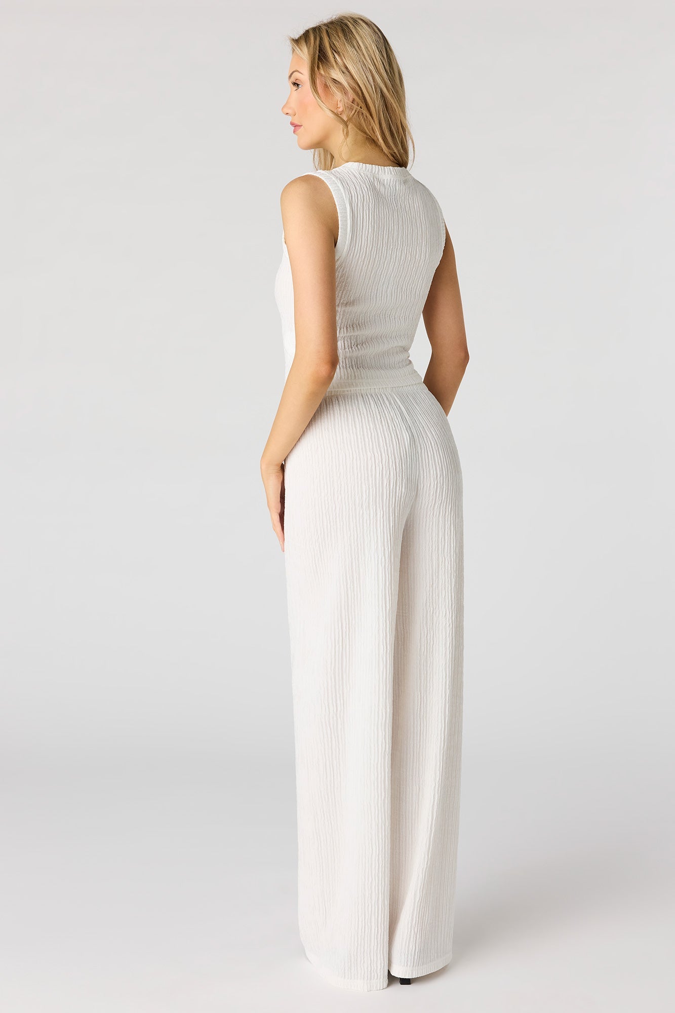 Textured Wide Leg Pant