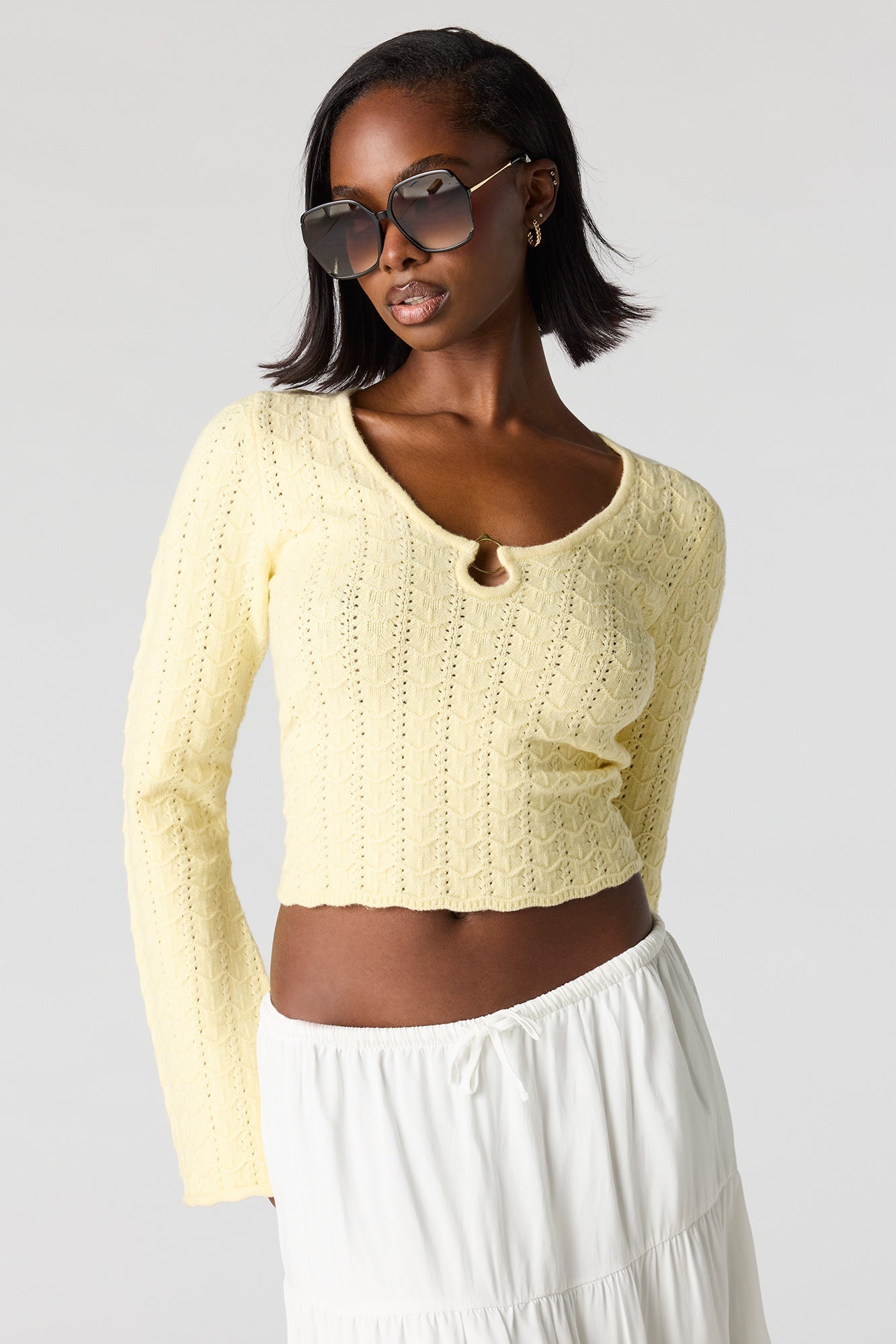 Crochet O-Ring Bell Sleeve Top