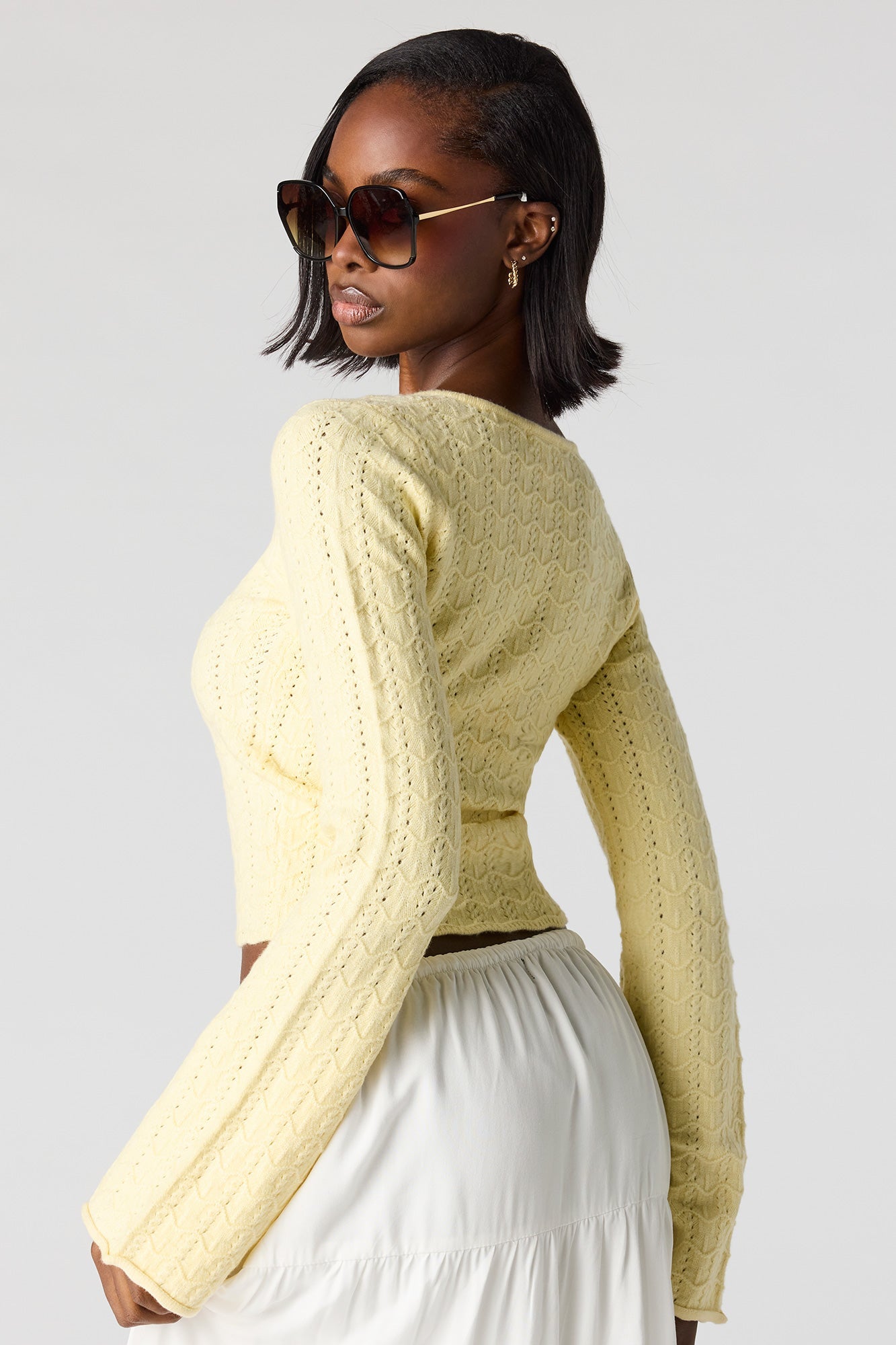 Crochet O-Ring Bell Sleeve Top