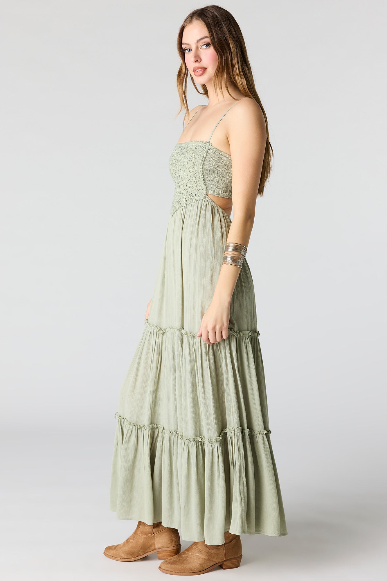 Textured Tiered Midi Dress