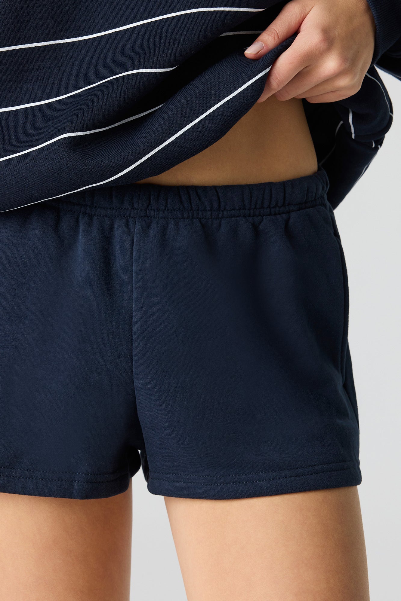 Luxe Fleece Short 2"