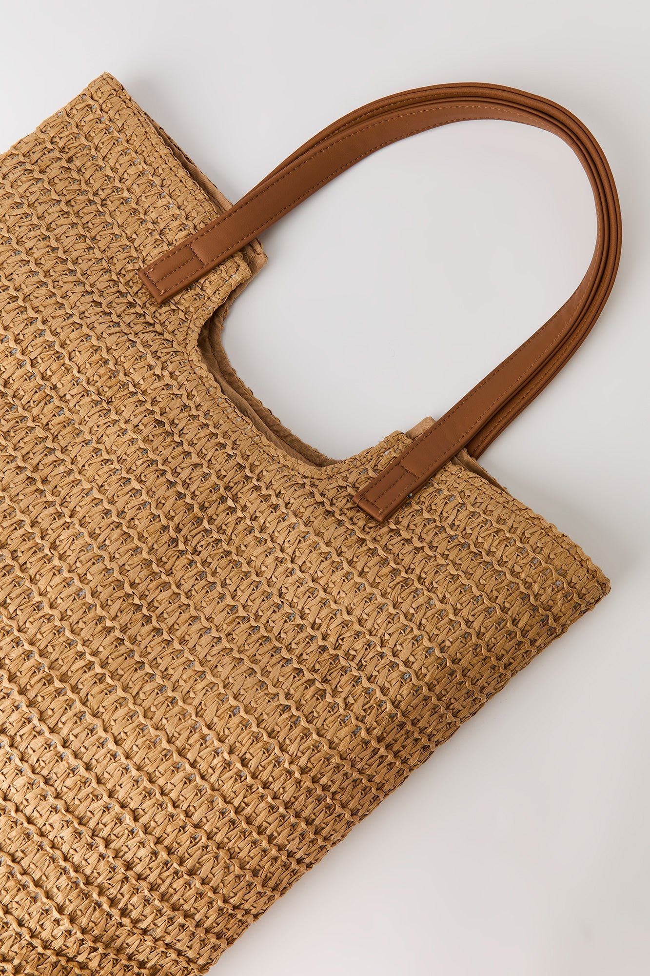 Straw Tote Bag with Keychain