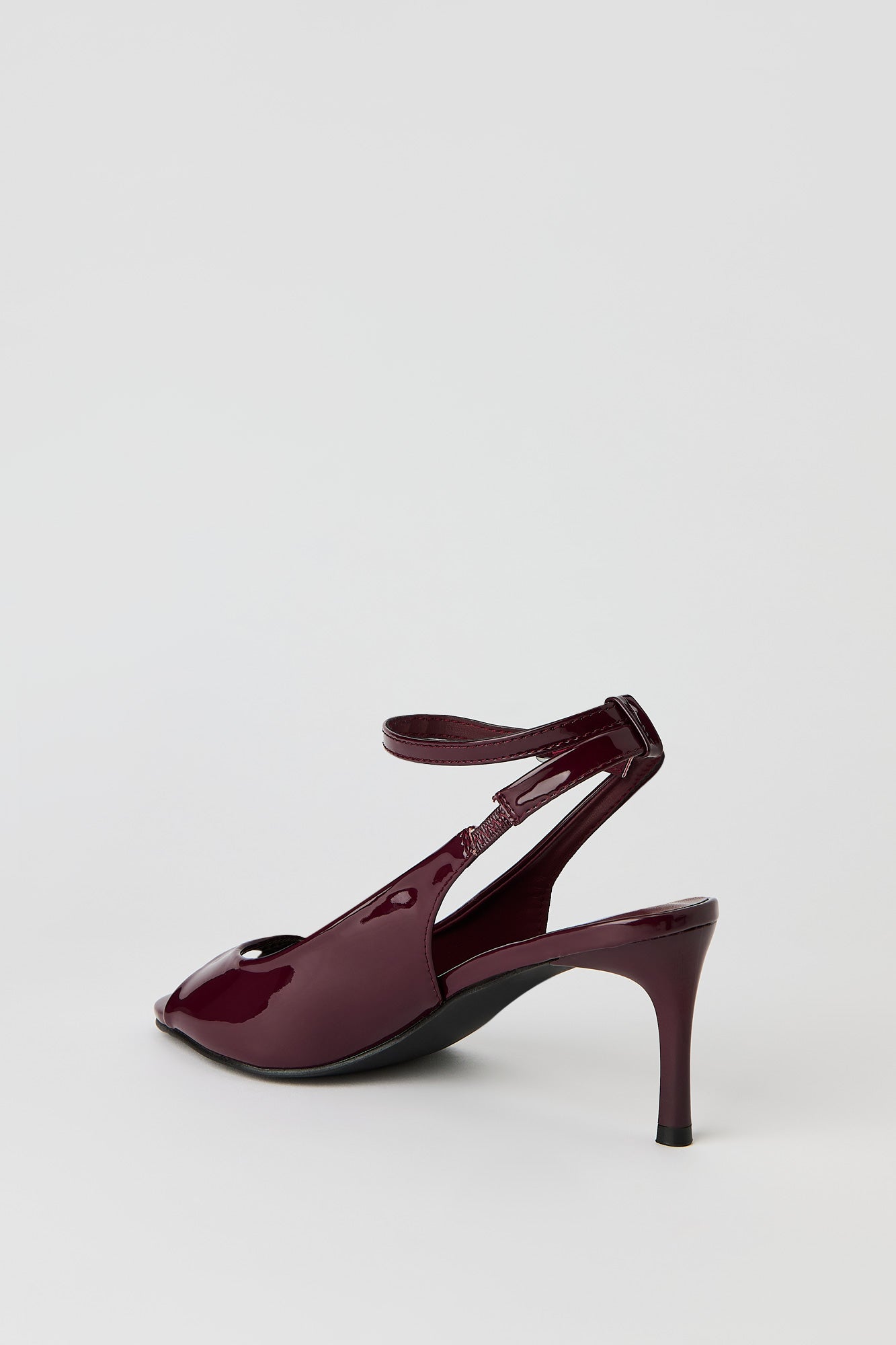 Slingback Kitten Heel