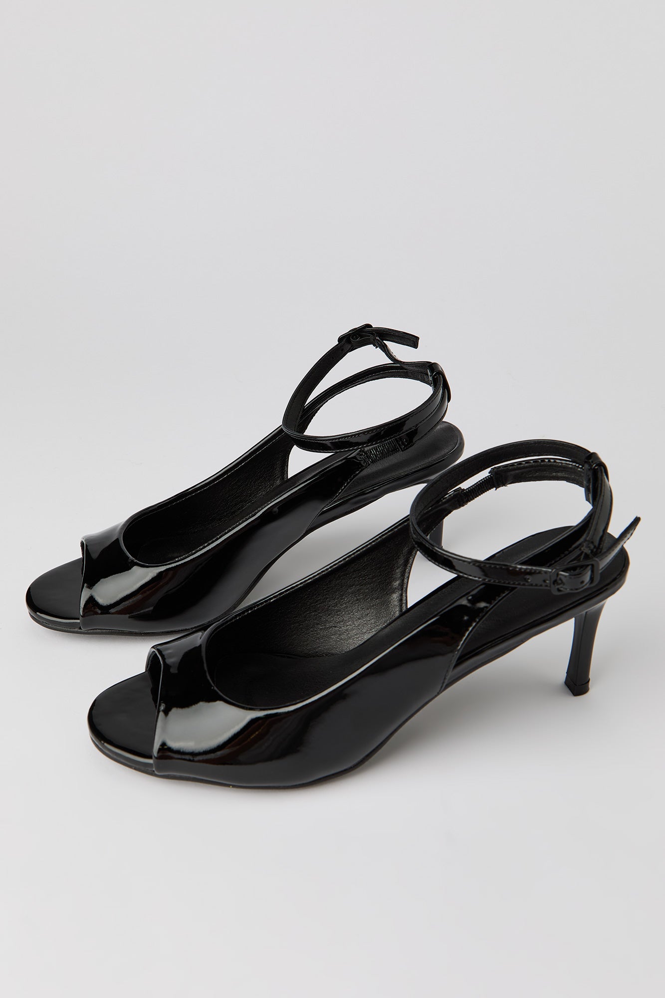 Slingback Kitten Heel