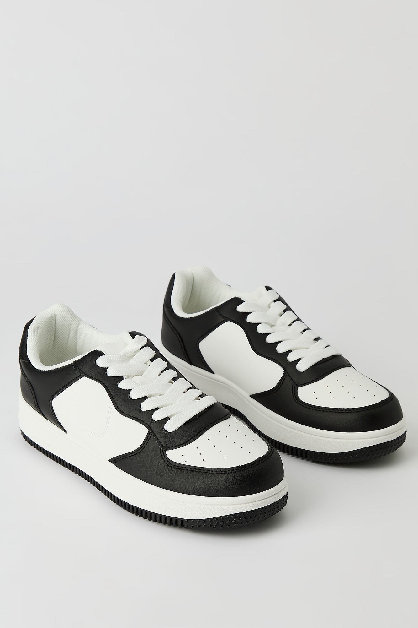 Platform Sneaker
