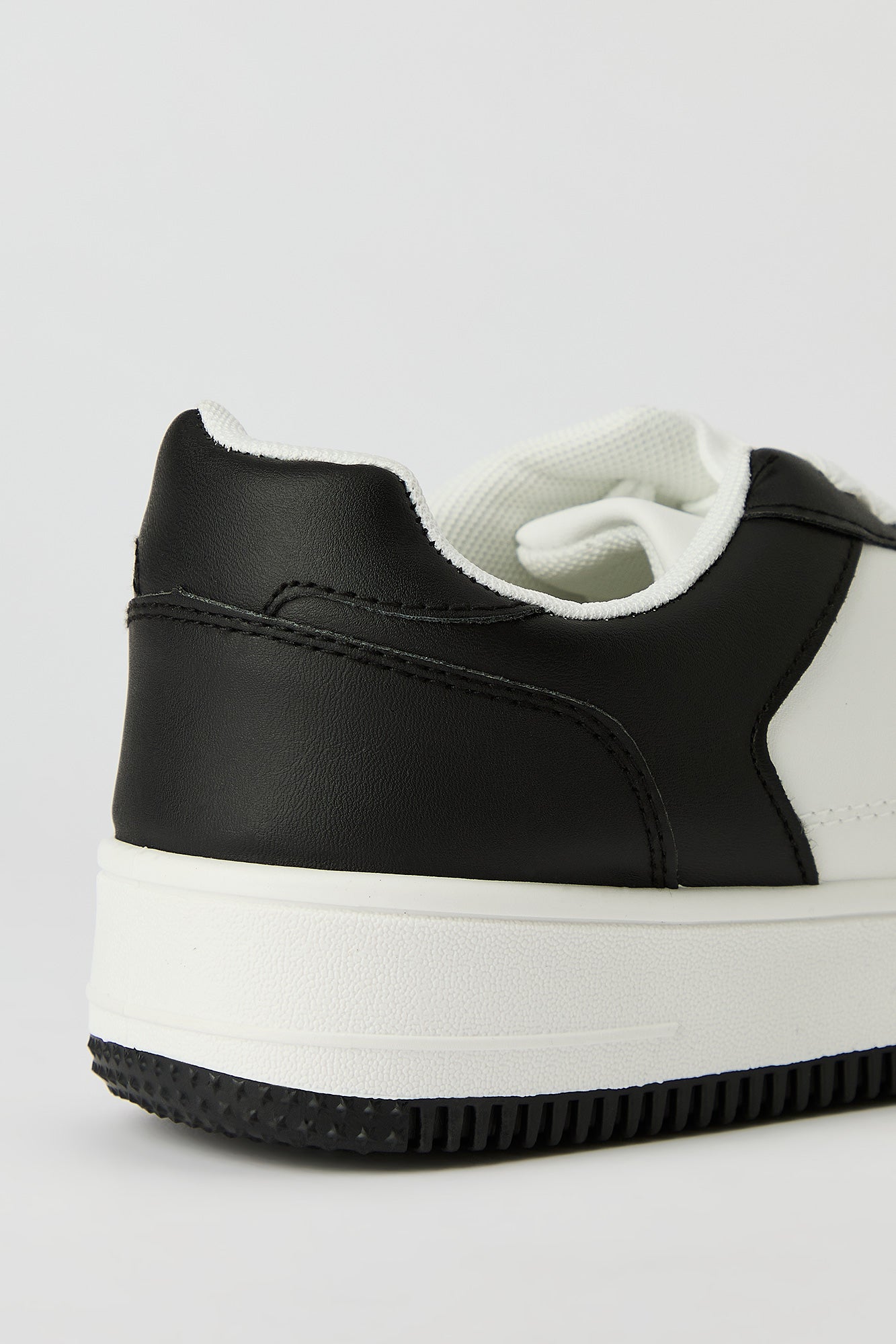 Platform Sneaker