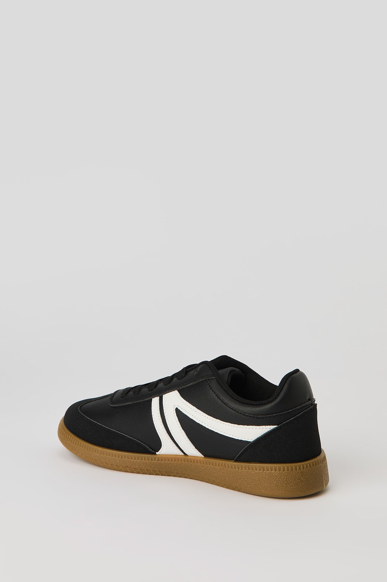 Retro Sneaker
