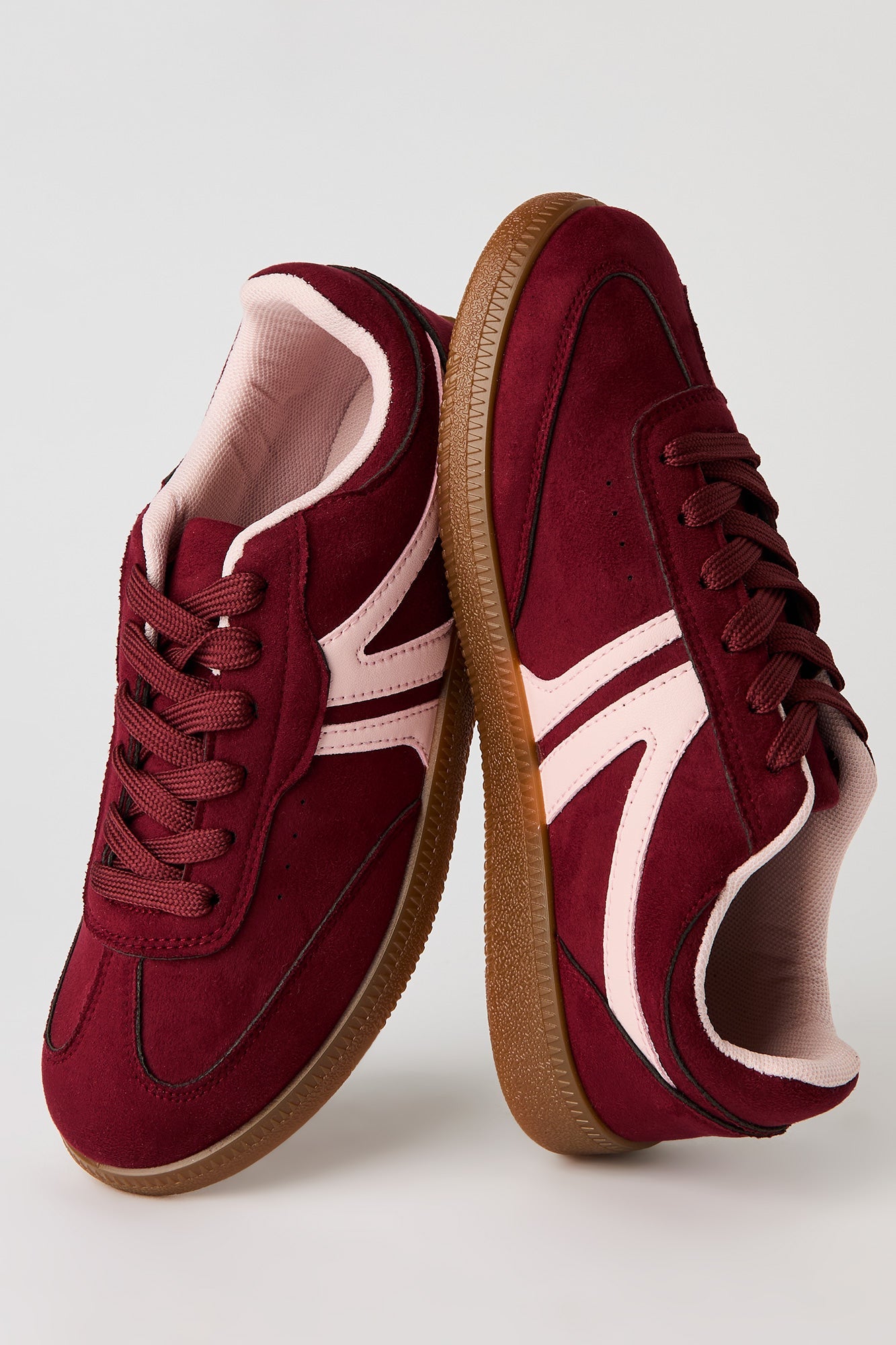 Retro Sneaker