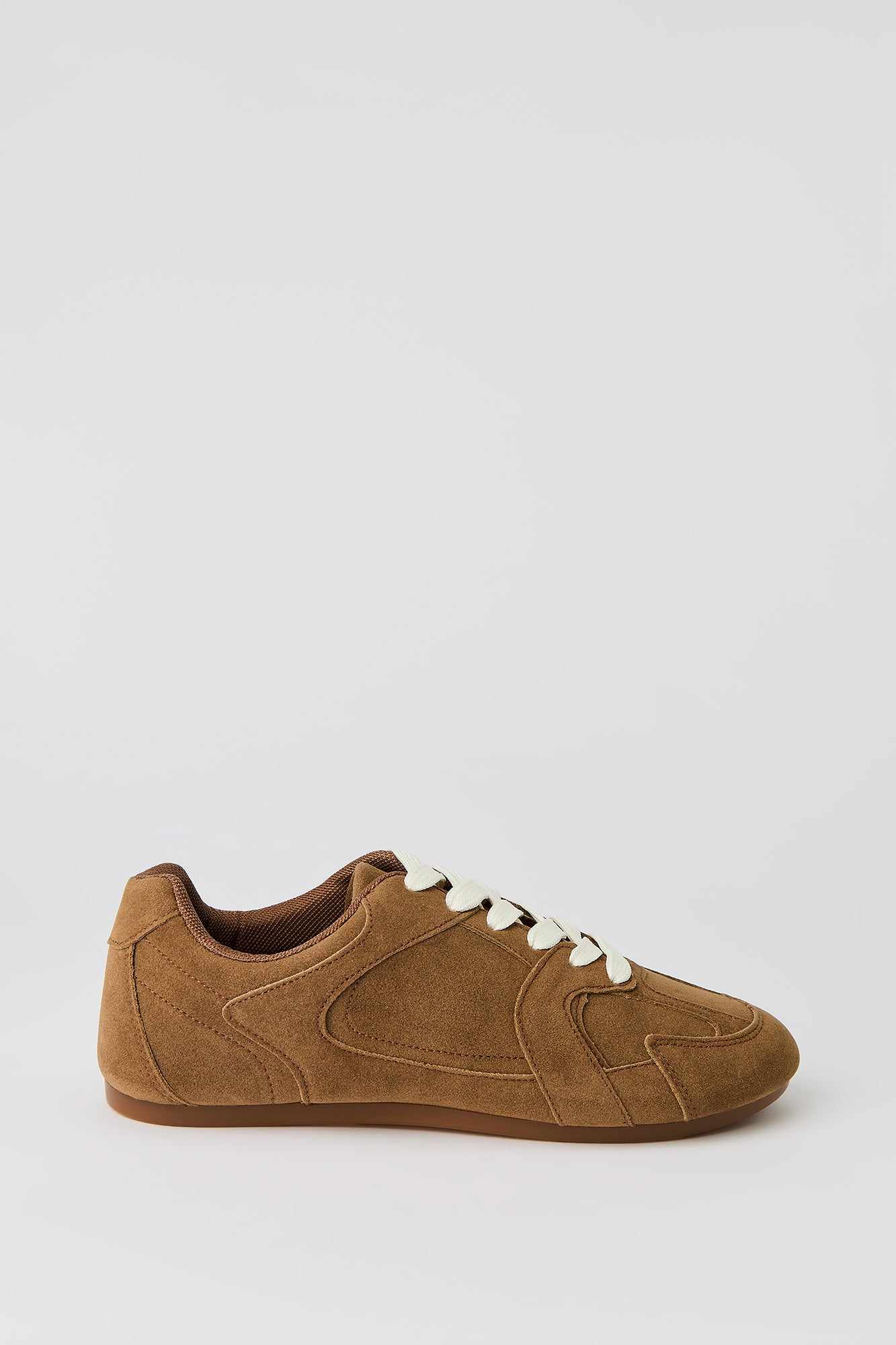 Retro Sneaker