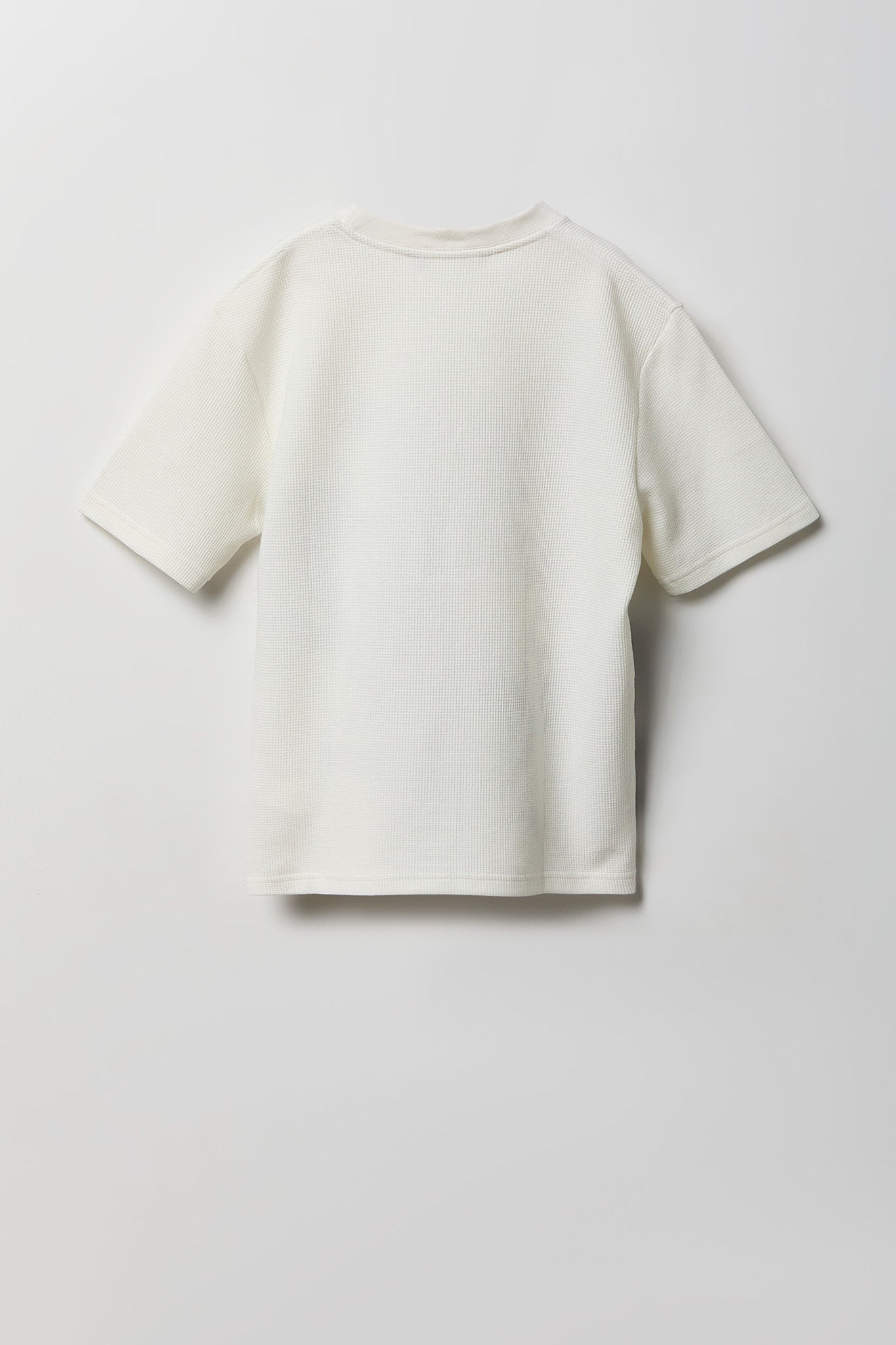Boys Textured Graphic T-Shirt