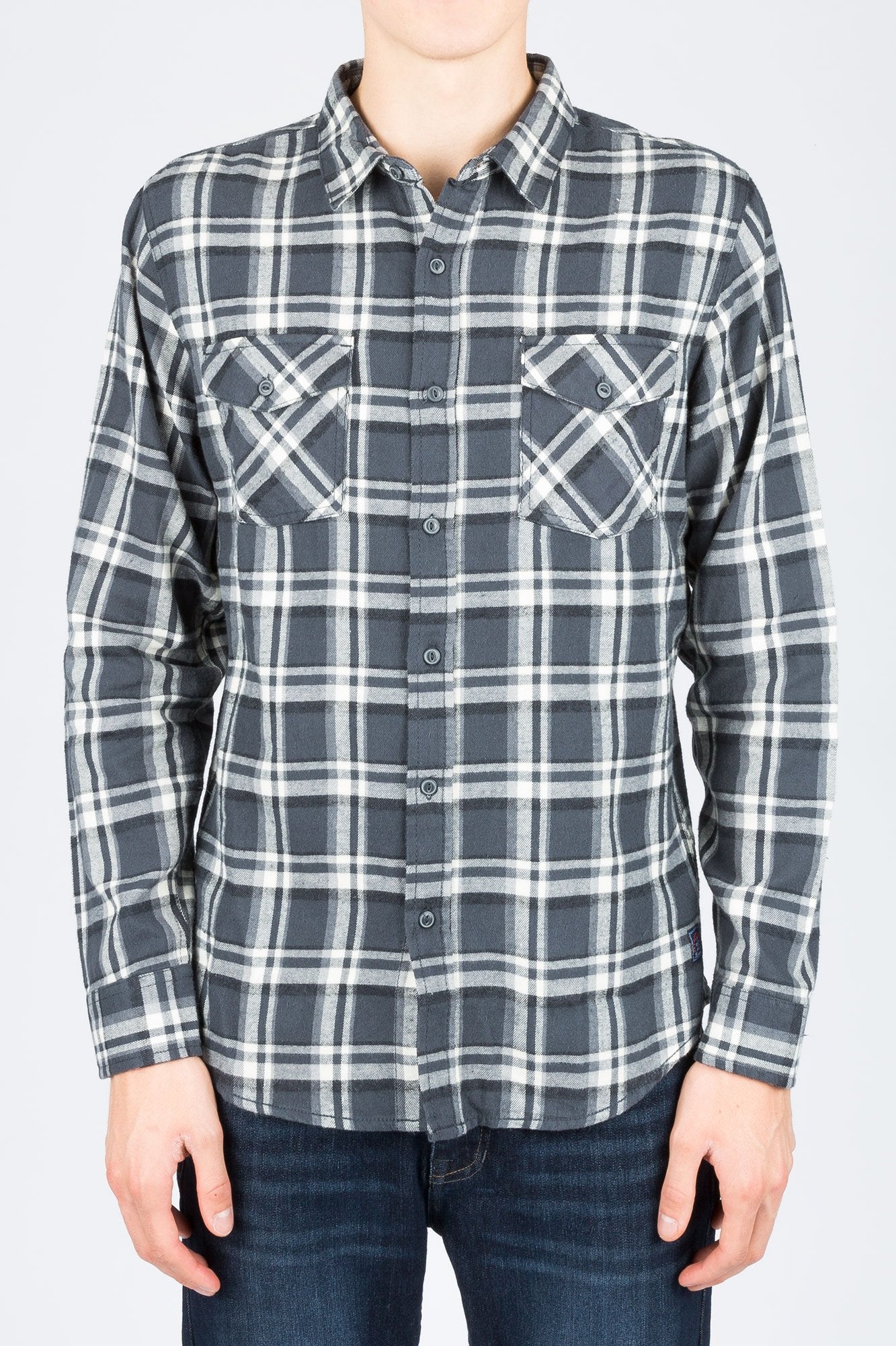 Guys 2-Pocket Plaid Long Sleeve Shirt